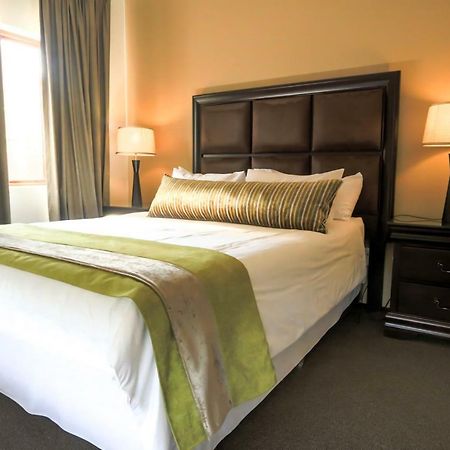 Westay Timessquare Apartments Sandton Zewnętrze zdjęcie