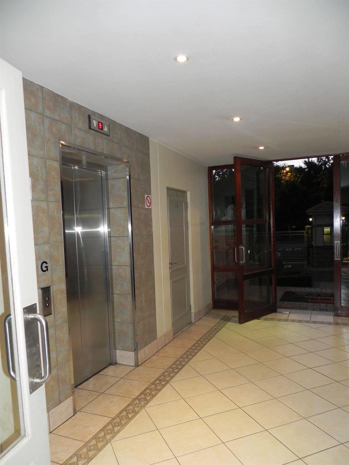 Westay Timessquare Apartments Sandton Zewnętrze zdjęcie